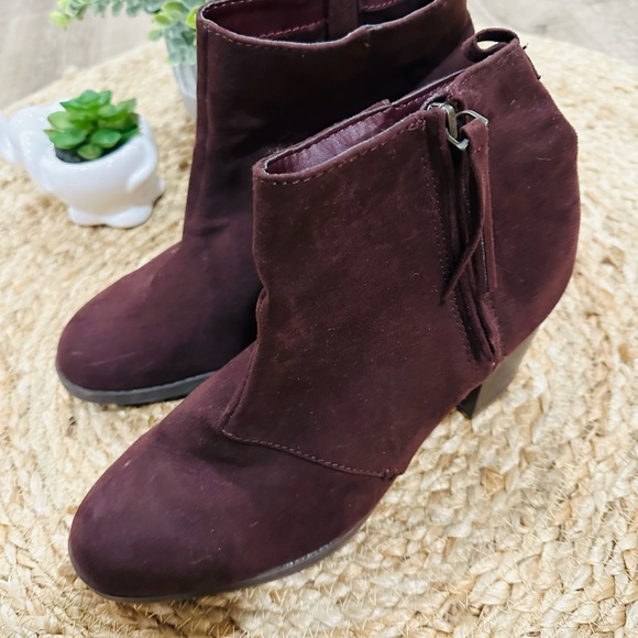 Old Navy Dark Purple Booties - Picture 5 of 11
